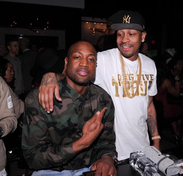 再以反身衔 再以反身衔